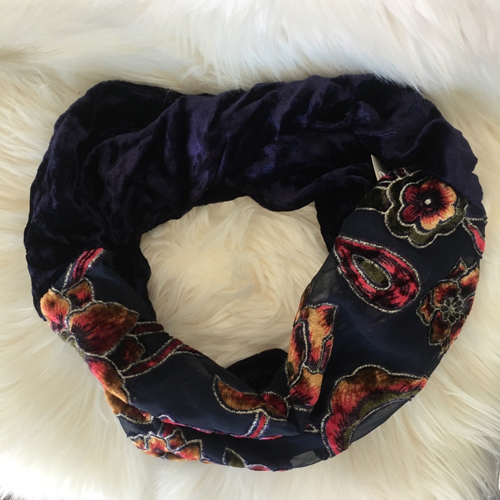 Anthropologie velvet circle scarf